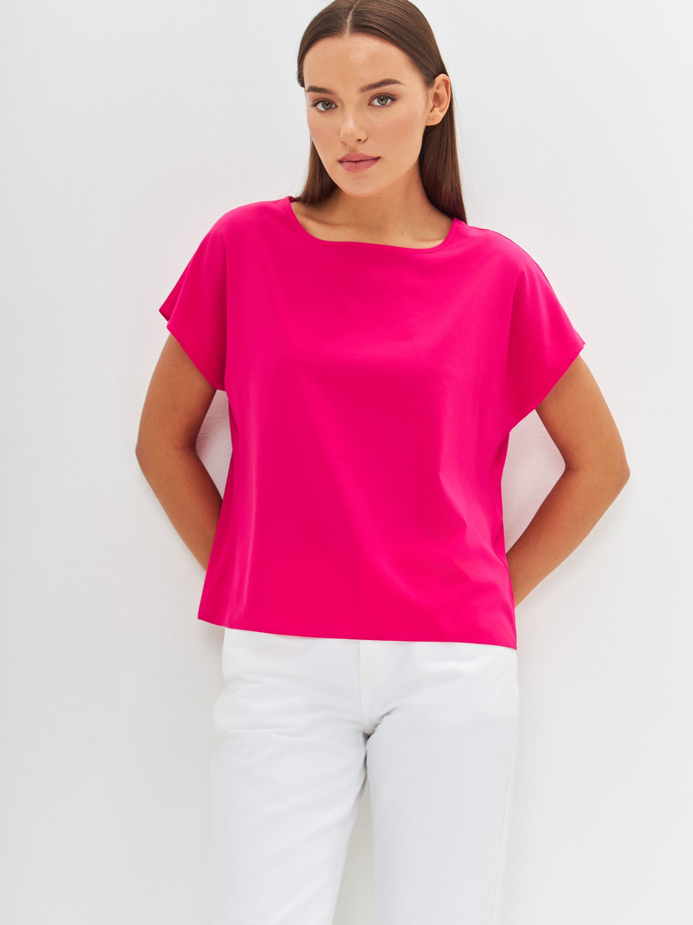 Short-sleeve blouse