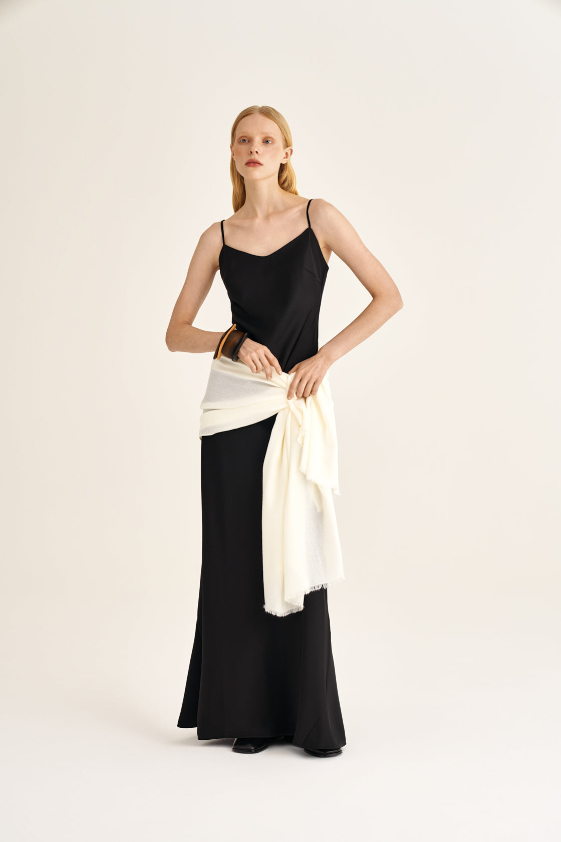 DRESS ERIKA